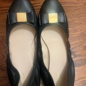 Coke Haan Balerrina style flats Size 10. Worn once.